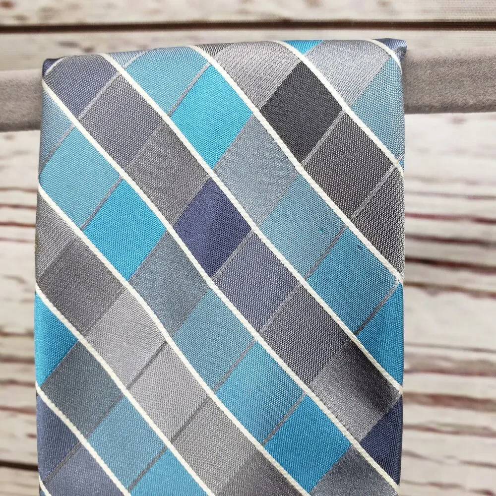 Van Heusen Men's Blue Gray 100%Silk Neck Tie